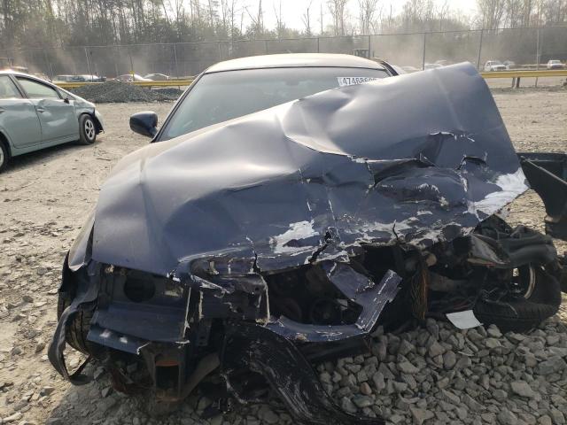 1LNHM81W73Y689965 - 2003 LINCOLN TOWN CAR EXECUTIVE BLUE photo 5