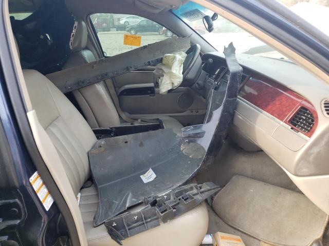 1LNHM81W73Y689965 - 2003 LINCOLN TOWN CAR EXECUTIVE BLUE photo 7