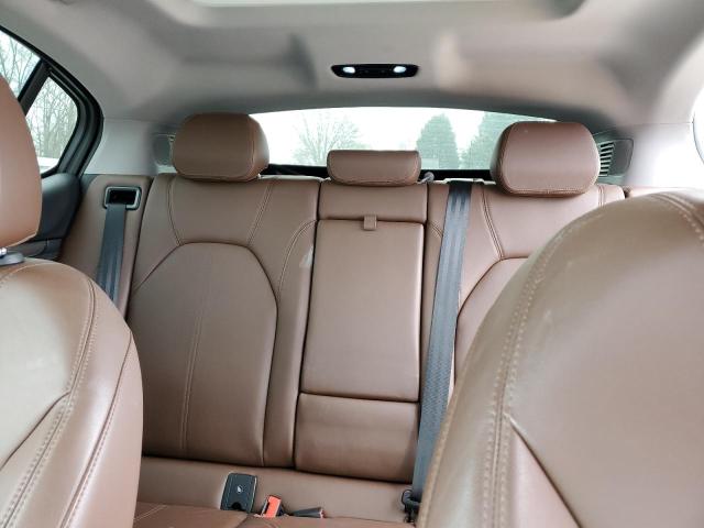 ZASFAKBN8J7C03908 - 2018 ALFA ROMEO STELVIO TI Սպիտակ լուսանկար 10