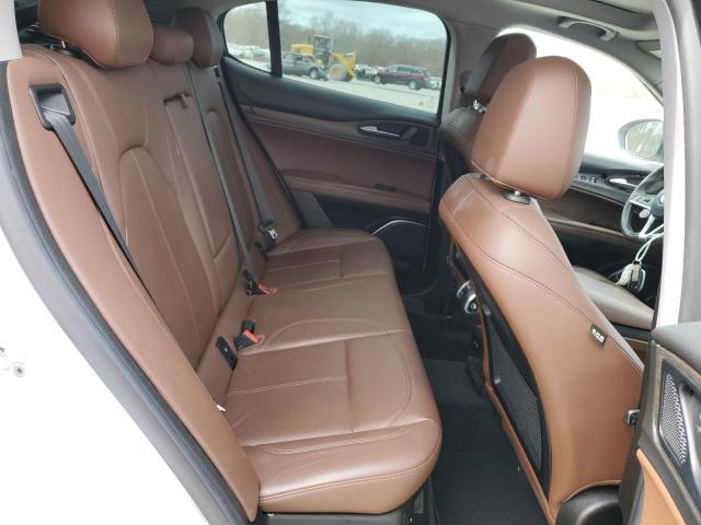 ZASFAKBN8J7C03908 - 2018 ALFA ROMEO STELVIO TI Սպիտակ լուսանկար 11
