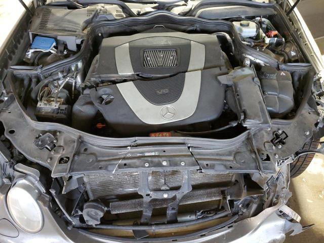 WDBUF87X48B354619 - 2008 MERCEDES-BENZ E 350 4MATIC GRAY photo 11