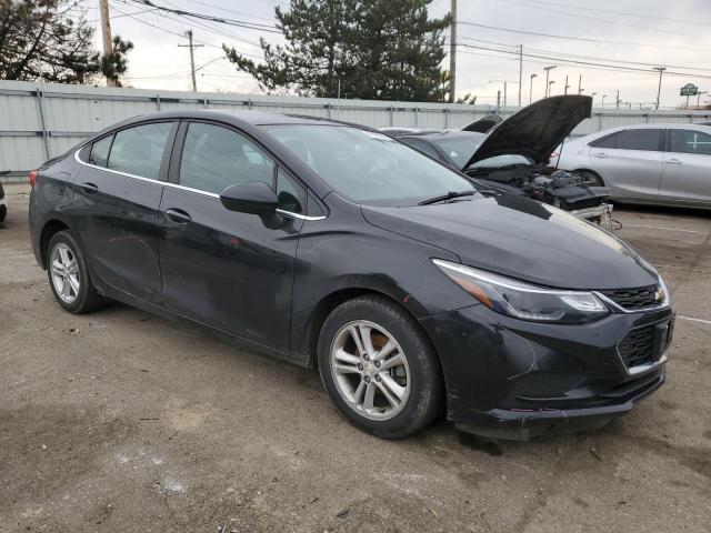 1G1BE5SM2J7167484 - 2018 CHEVROLET CRUZE LT BLACK photo 4