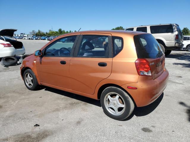KL1TD66607B730139 - 2007 CHEVROLET AVEO BASE ORANGE photo 2
