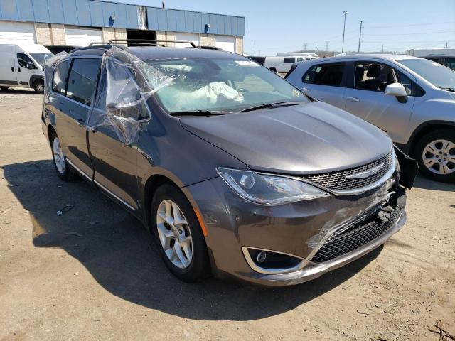 2C4RC1BG2HR810469 - 2017 CHRYSLER PACIFICA TOURING L GRAY photo 4