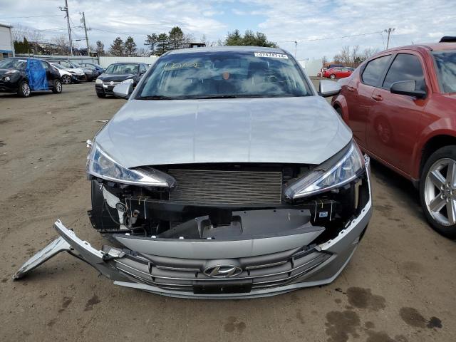 KMHD84LF8LU026341 - 2020 HYUNDAI ELANTRA SEL SILVER photo 5