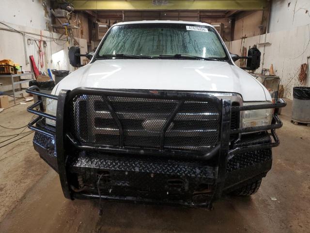 1FTSW21P35ED39697 - 2005 FORD F250 SUPER DUTY WHITE photo 5