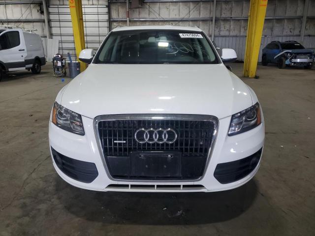 WA1LKBFP4AA032527 - 2010 AUDI Q5 PREMIUM PLUS WHITE photo 5