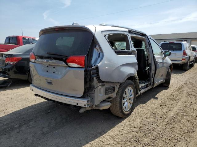 2C4RC1BG3JR189068 - 2018 CHRYSLER PACIFICA TOURING L SILVER photo 3