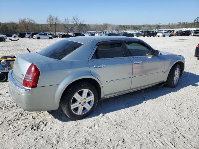 2C3AK63H55H662344 - 2005 CHRYSLER 300C SILVER photo 3