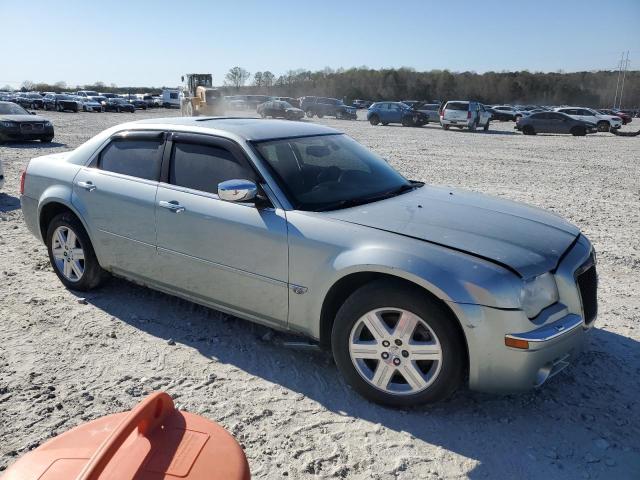 2C3AK63H55H662344 - 2005 CHRYSLER 300C SILVER photo 4