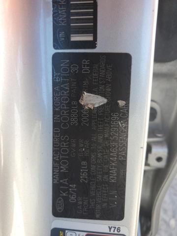 KNAFK4A63F5291696 - 2015 KIA FORTE LX SILVER photo 12