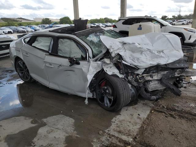 WAUB4CF52KA072944 - 2019 AUDI S5 PREMIUM PLUS თეთრი ფოტო 4