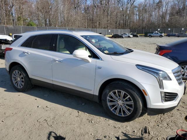 1GYKNDRS7HZ207122 - 2017 CADILLAC XT5 LUXURY WHITE photo 4