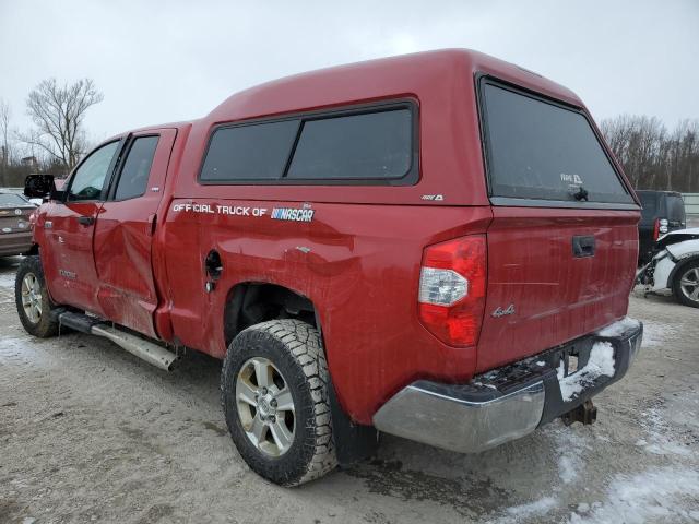 5TFUY5F11HX660770 - 2017 TOYOTA TUNDRA DOUBLE CAB SR/SR5 RED photo 2