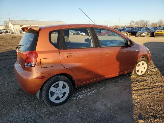 KL1TG62675B452950 - 2005 CHEVROLET AVEO LT ORANGE photo 3