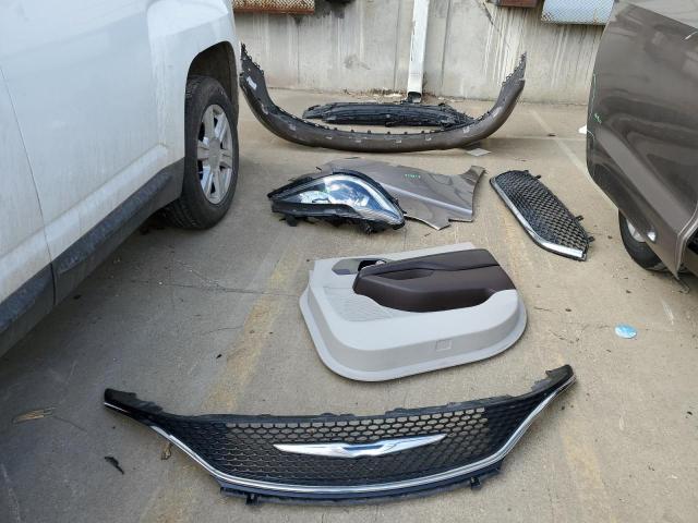 2C4RC1FG4JR117466 - 2018 CHRYSLER PACIFICA TOURING PLUS Qəhvəyi foto 13