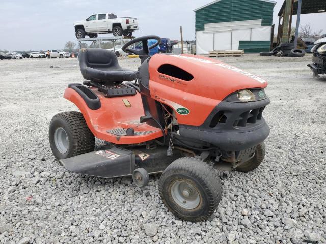 GX1742T014191 - 2007 JOHN DEERE LAWNMOWER RED photo 1