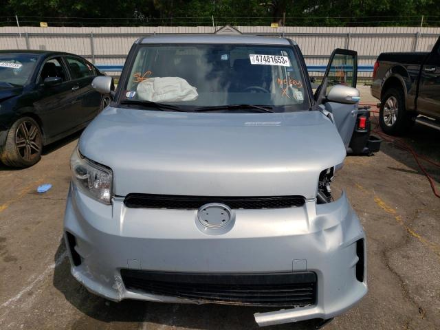 JTLZE4FE0DJ043812 - 2013 TOYOTA SCION XB SILVER photo 5