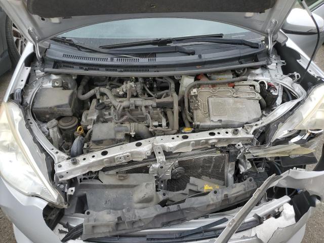 JTDKDTB37E1075589 - 2014 TOYOTA PRIUS C SILVER photo 11