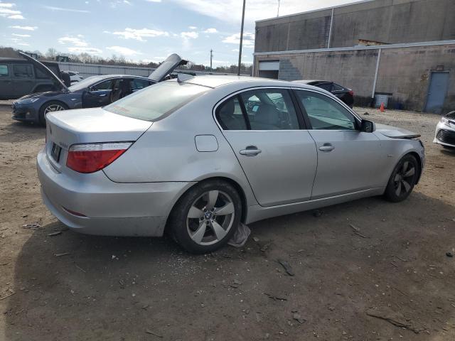 WBANU53598CT00285 - 2008 BMW 528 I SILVER photo 3