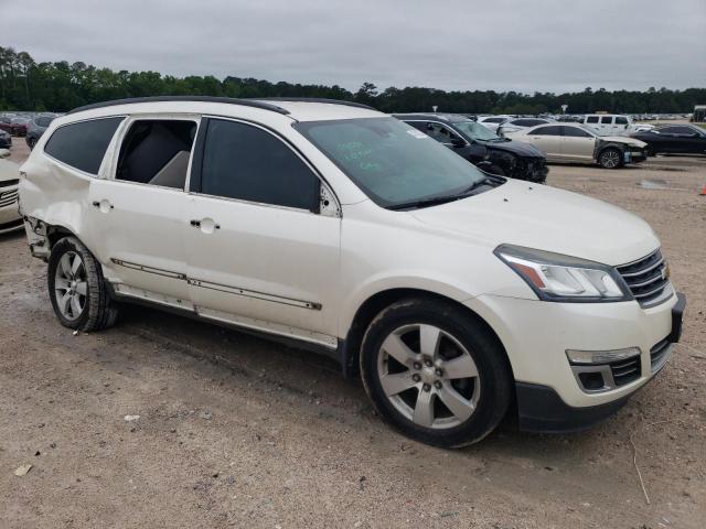 1GNKRJKD8FJ245353 - 2015 CHEVROLET TRAVERSE LTZ WHITE photo 4