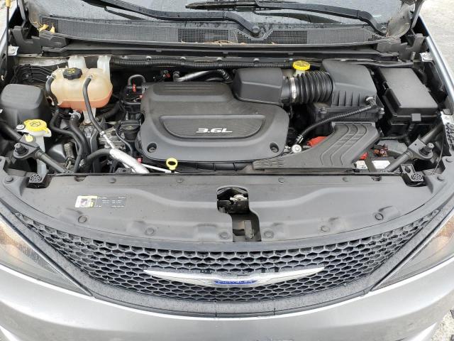 2C4RC1AG2JR113911 - 2018 CHRYSLER PACIFICA L GRAY photo 12