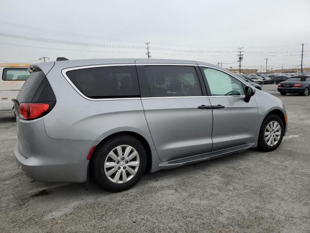 2C4RC1AG2JR113911 - 2018 CHRYSLER PACIFICA L GRAY photo 3