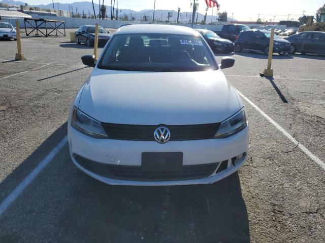 3VW2K7AJ4CM466113 - 2012 VOLKSWAGEN JETTA BASE 白色 照片 5