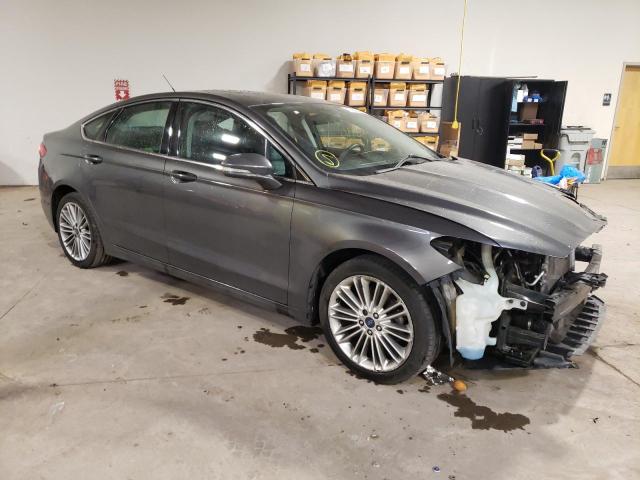 3FA6P0H92GR125350 - 2016 FORD FUSION SE GRAY photo 4