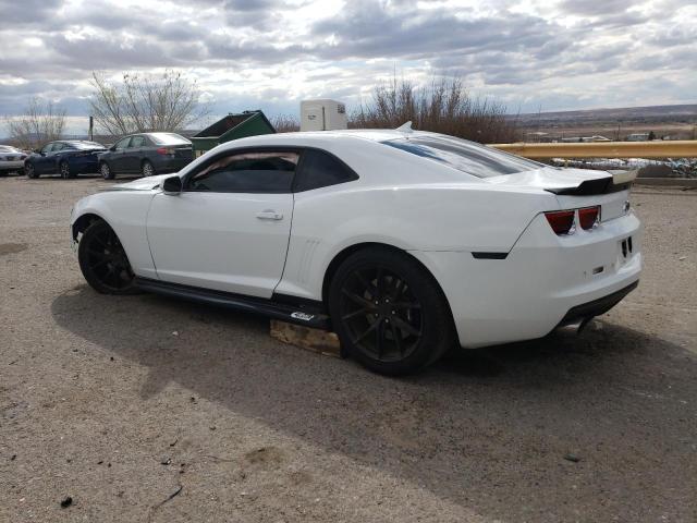 2G1FT1EWXD9135737 - 2013 CHEVROLET CAMARO 2SS WHITE photo 2