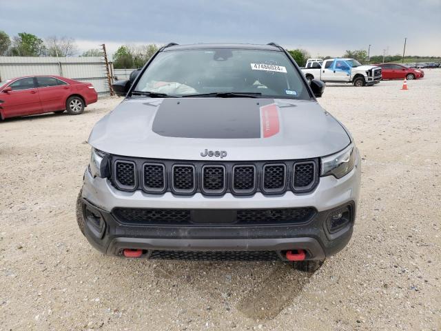 3C4NJDDNXPT502835 - 2023 JEEP COMPASS TRAILHAWK GRAY photo 5