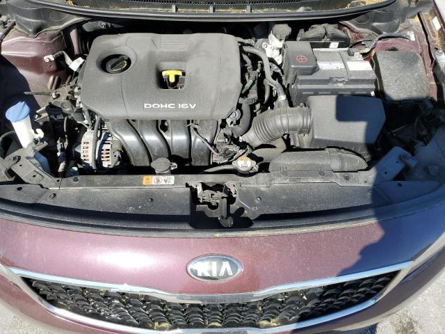 3KPFK4A73HE084728 - 2017 KIA FORTE LX PURPLE photo 11