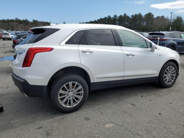 1GYKNDRS7HZ293371 - 2017 CADILLAC XT5 LUXURY WHITE photo 3