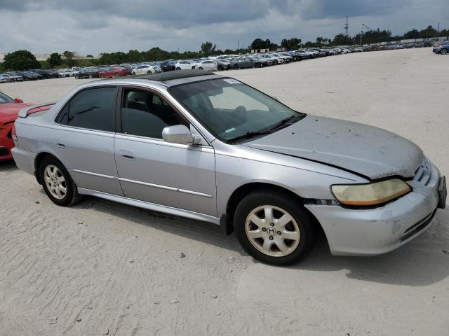 1HGCG56652A035245 - 2002 HONDA ACCORD EX SILVER photo 4