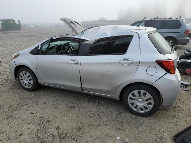 VNKKTUD33FA035685 - 2015 TOYOTA YARIS SILVER photo 2