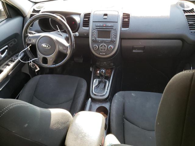 KNDJT2A65D7563844 - 2013 KIA SOUL + WHITE photo 8