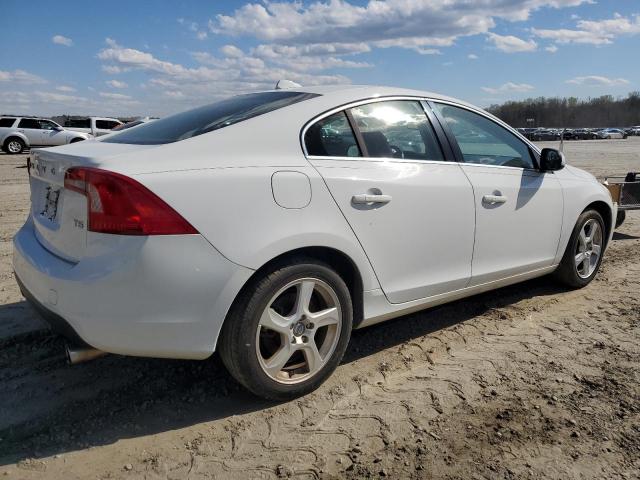 YV1612FS7D1233802 - 2013 VOLVO S60 T5 WHITE photo 3