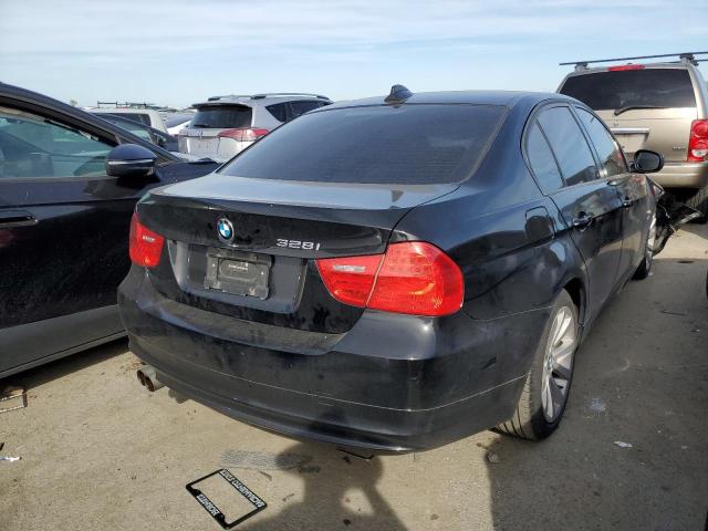 WBAPK7C53BA820477 - 2011 BMW 328 XI BLACK photo 3