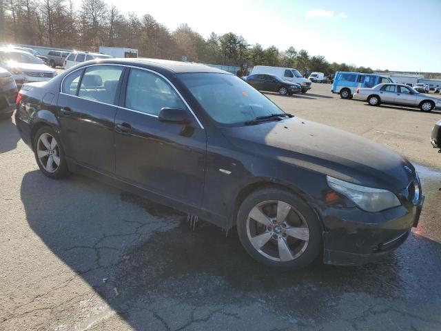 WBANV13538CZ51708 - 2008 BMW 528 XI BLACK photo 4