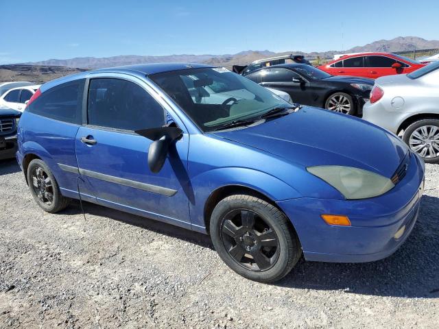 3FAFP31323R112101 - 2003 FORD FOCUS ZX3 BLUE photo 4