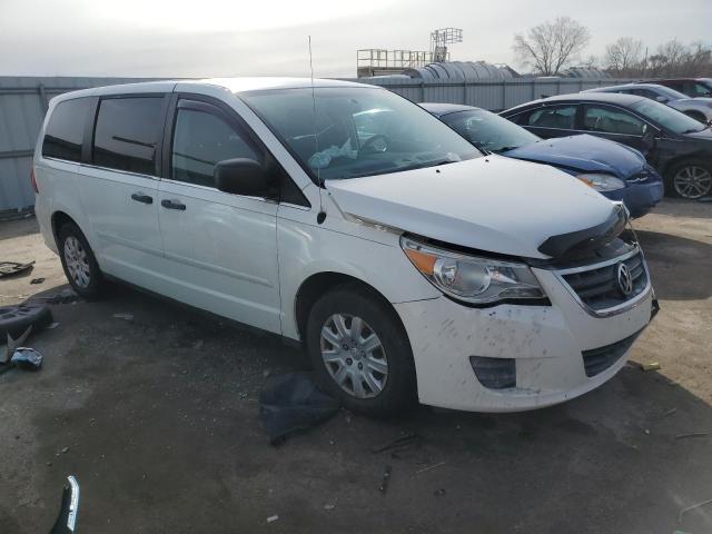 2V4RW4DG9BR718133 - 2011 VOLKSWAGEN ROUTAN S WHITE photo 4