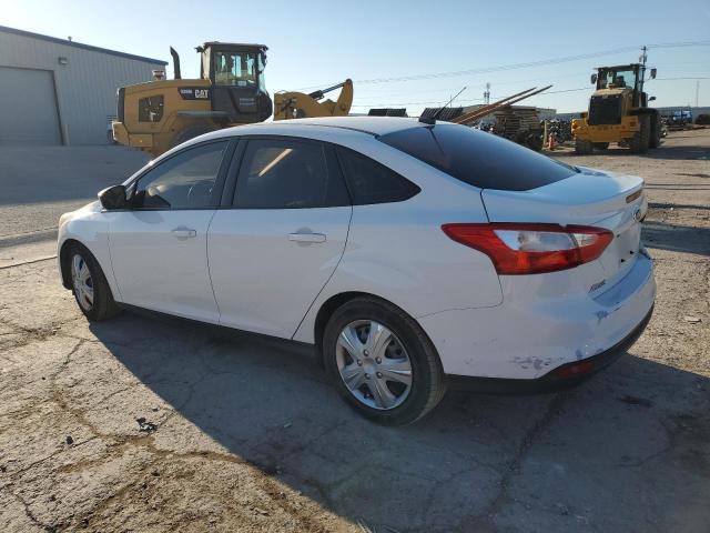 1FAHP3F23CL186487 - 2012 FORD FOCUS SE WHITE photo 2