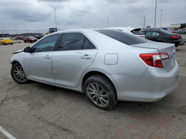 4T4BF1FK1CR215438 - 2012 TOYOTA CAMRY BASE SILVER photo 2