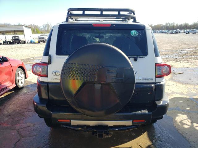 JTEZU4BF4CK011902 - 2012 TOYOTA FJ CRUISER WHITE photo 6