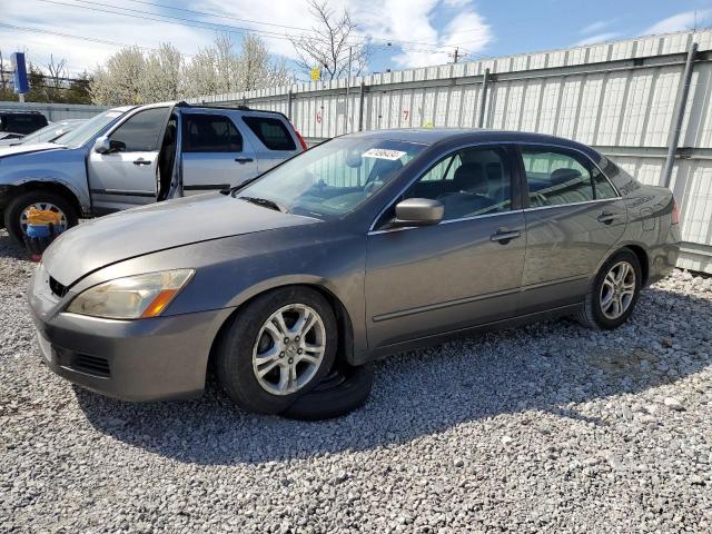 1HGCM56746A116017 - 2006 HONDA ACCORD EX GRAY photo 1