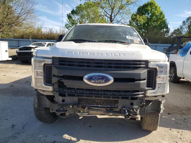 1FT8W3DT3KEE99325 - 2019 FORD F350 SUPER DUTY WHITE photo 5