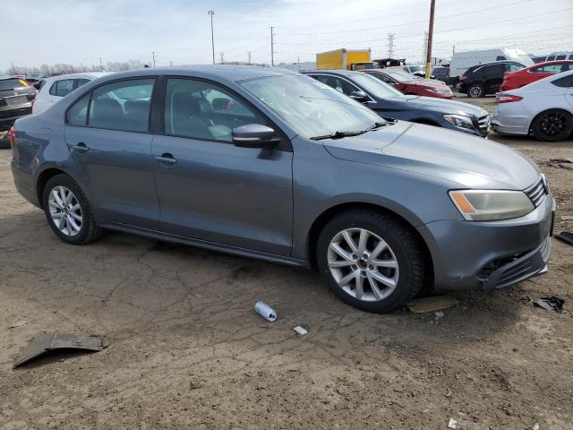 3VWDZ7AJ4BM316795 - 2011 VOLKSWAGEN JETTA SE GRAY photo 4