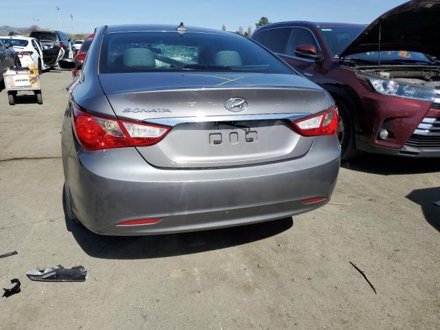 5NPEB4AC7CH372409 - 2012 HYUNDAI SONATA GLS GRAY photo 6