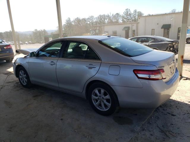 4T1BF3EK8BU130926 - 2011 TOYOTA CAMRY BASE SILVER photo 2