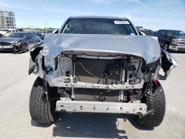 5TFAX5GN4KX147740 - 2019 TOYOTA TACOMA DOUBLE CAB SILVER photo 5